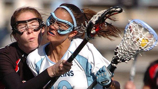 Women lacrosse players