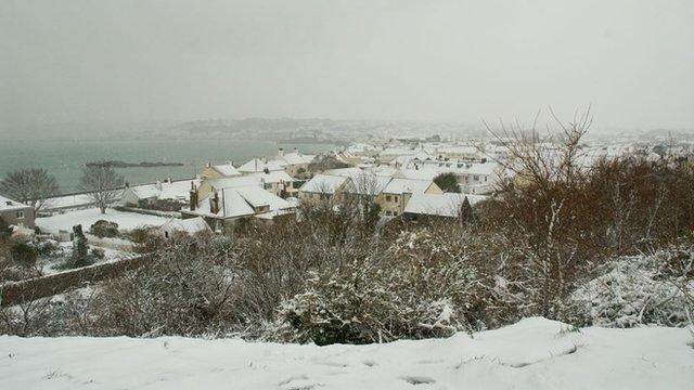 Snow in Guernsey, view from Delancey Park - picture by Ciprian Ilie