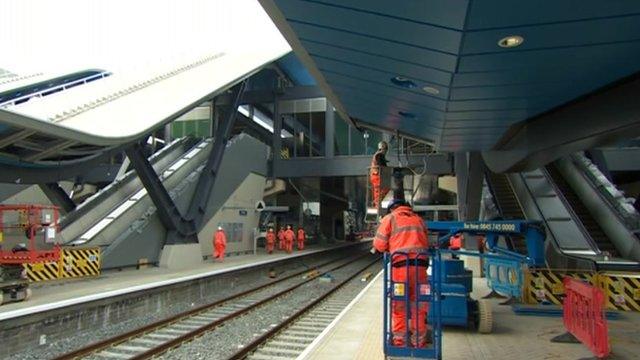 Reading railway station