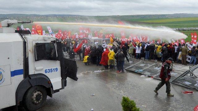 Silivri courthouse clash, 8 Apr 13