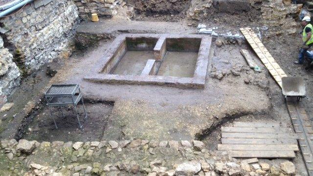 Lincoln Castle dig