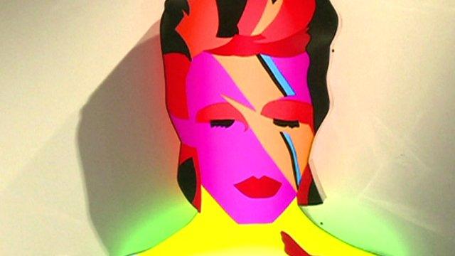 A light box sculpture of David Bowie