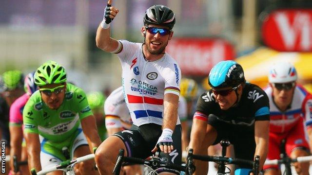 Mark Cavendish wins in Marseille