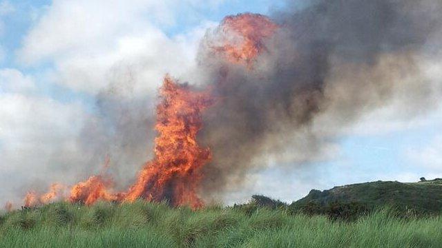 Poppit Sands grass fire - courtesy @CardiganBay