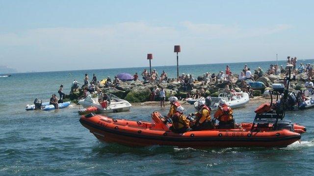 Mudeford inshore lifeboat