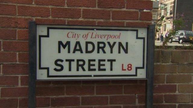 Stryd Madryn yn Lerpwl