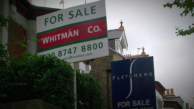 Estate agents' boards