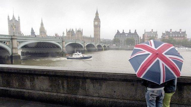 Tourists in Westminster