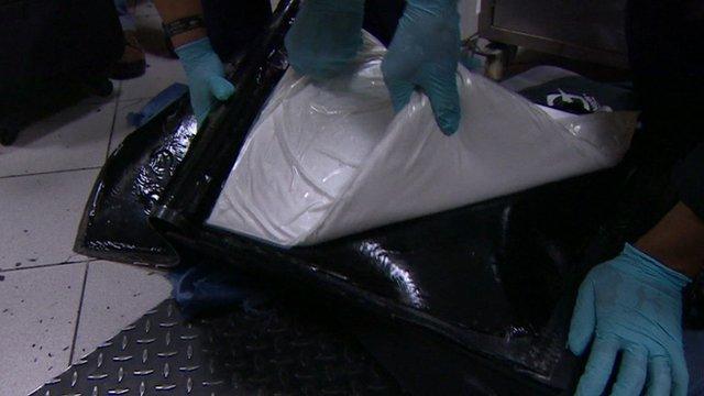 Border police find cocaine being smuggled