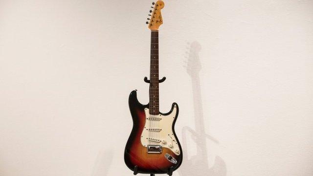 Fender Stratocaster once owned by Bob Dylan