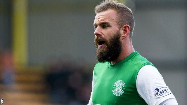 Hibs supporter Craig Chalmers wouldn't stand in the way of Rowan Vine, or his beard, if he was to leave Easter Road