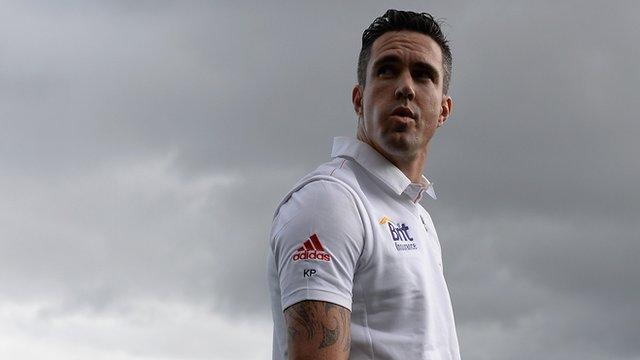 England batsmen Kevin Pietersen