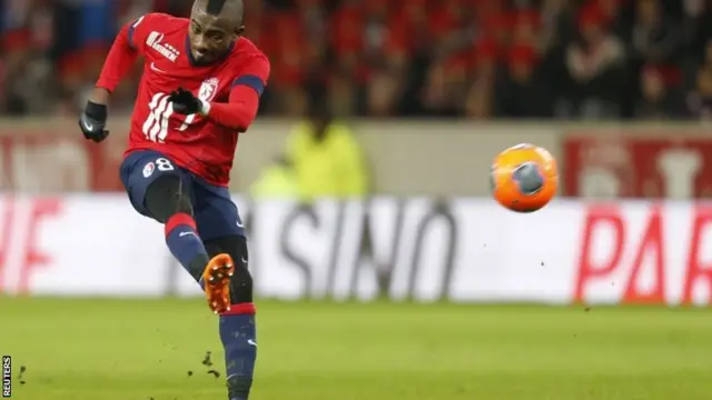 Salomon Kalou in action for Lille