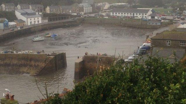 Porthleven Harbour, 6 February 2014