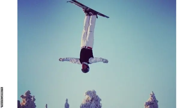 Freestyle skiing