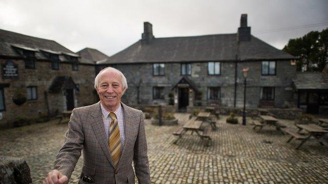 Allen Jackson outside Jamaica Inn