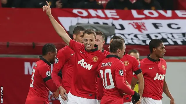 Manchester United beat Bayer Leverkusen