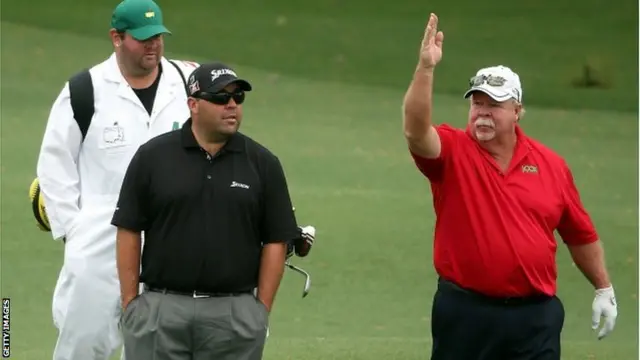 Kevin Stadler (left) and father Craig during a practice round