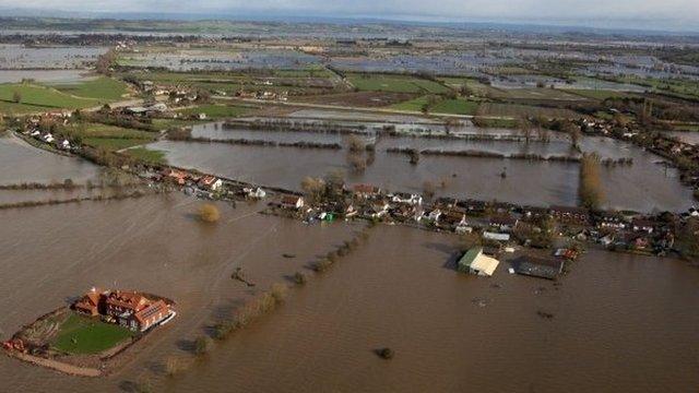 Aerial picture shows the scale of Somerset flooding