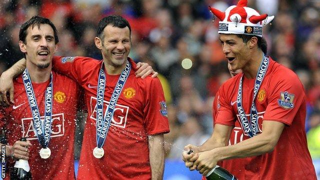 Gary Neville, Ryan Giggs and Cristiano Ronaldo celebrate Man Utd's title win in 2009