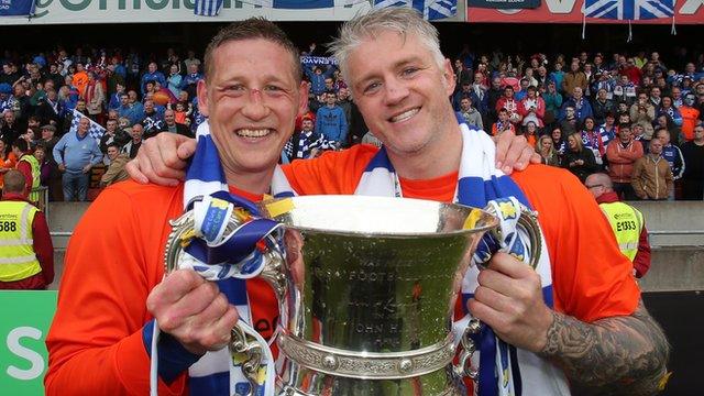 Glenavon captain Kris Lindsay with team-mate William Murphy