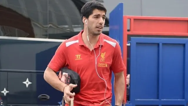 Luis Suarez arrives ahead of the Barclays Premier League match at Selhurst Park,