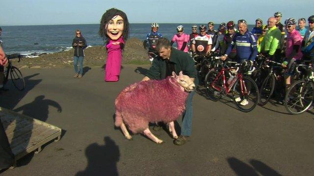 People preparing for Giro d'Italia c