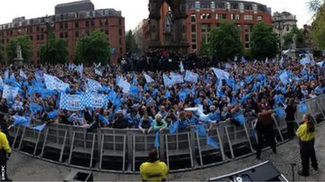 Manchester City fans