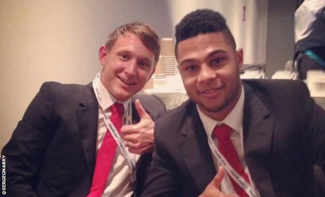 Arsenal midfielders Kim Kallstrom and Serge Gnabry