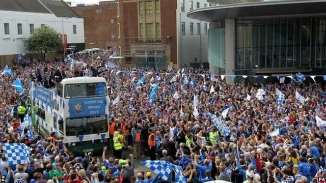 St Johnstone's open-top bus parade in Perth