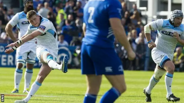 Finn Russell scores with a penalty