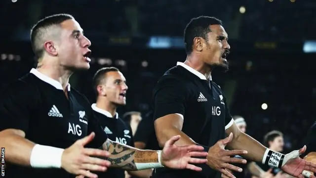 New Zealand perform the haka