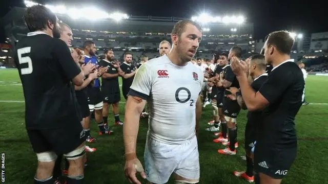 Chris Robshaw walks off