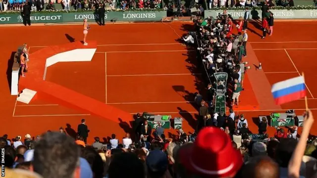 Maria Sharapova poses for the press