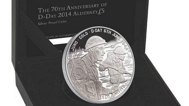 Alderney £5 D-Day commemorative coin