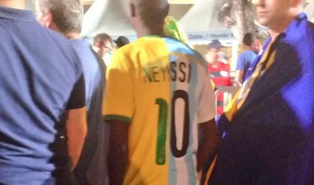 Messi-Neymar shirt combo