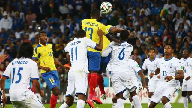 Honduras v Ecuador