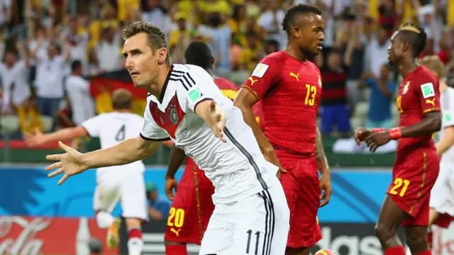 Miroslav Klose celebrates