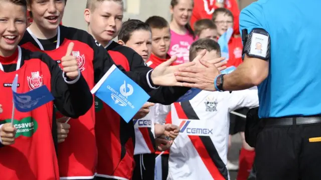 Lanark welcomes the baton