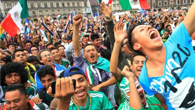 Mexico fans celebrate in Mexico City