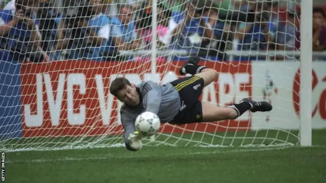 Packie Bonner saves from Timofte