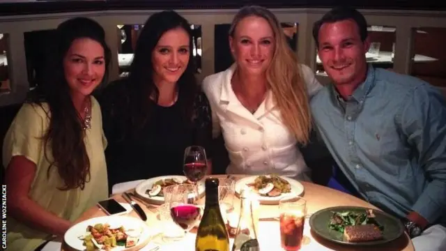 Caroline Wozniacki and Laura Robson having dinner.