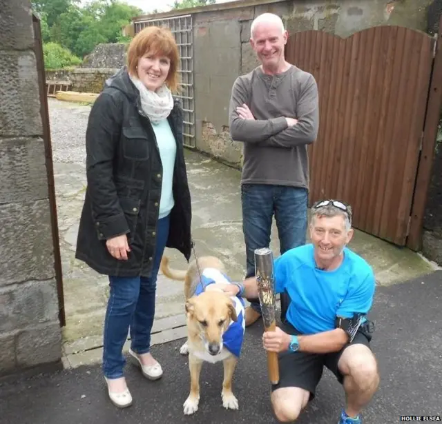 Baton - Family with dog