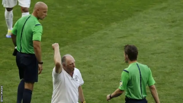 Howard Webb and Luiz Scolari