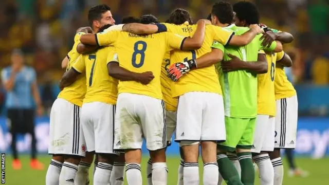 Colombia players huddle