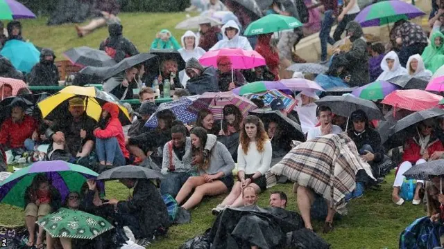 Fans on Henman Hill at Wimbledon