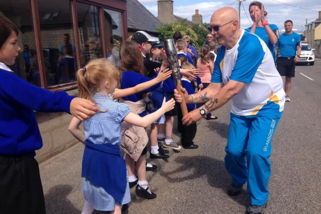 Baton Relay Fans