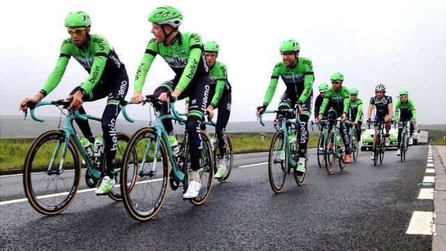 The Belkin cycling team in action in Yorkshire