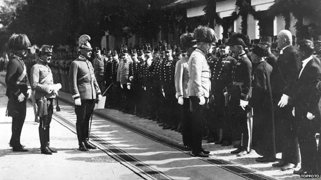 Franz Ferdinand inspecting troops