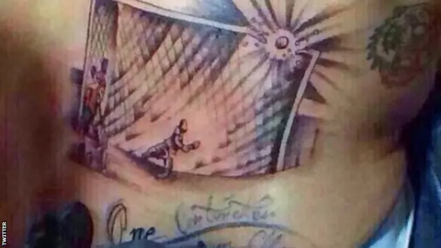 Mauricio Pinilla's tattoo